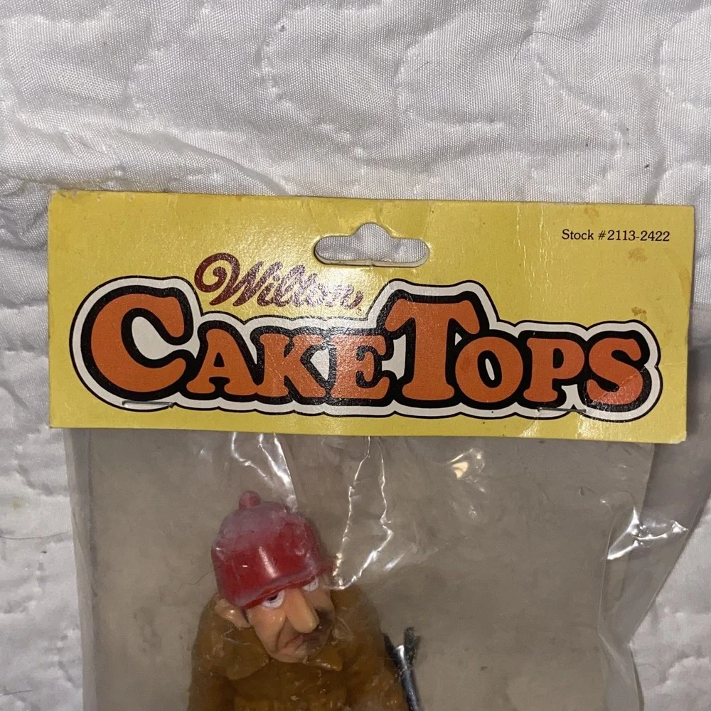 Vintage Wilton Cake Tops 6 Inch Sharp Shooter New 1979‎